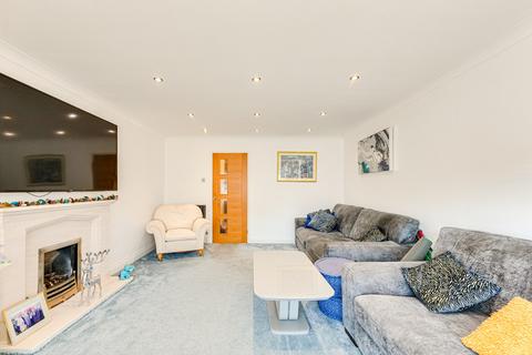 4 bedroom detached house for sale, Martingale, Benfleet, SS7