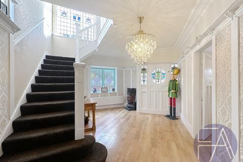 4 bedroom detached house for sale, Waterloo Road, Southport PR8