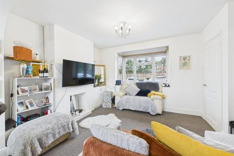 3 Skylark Road, Denham, Uxbridge, UB9 4HR