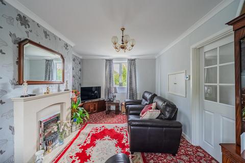 3 bedroom terraced house for sale, Hawthorn Road, Pontypool NP4