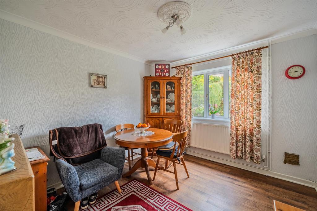 33 Hawthorn Road-13.jpg