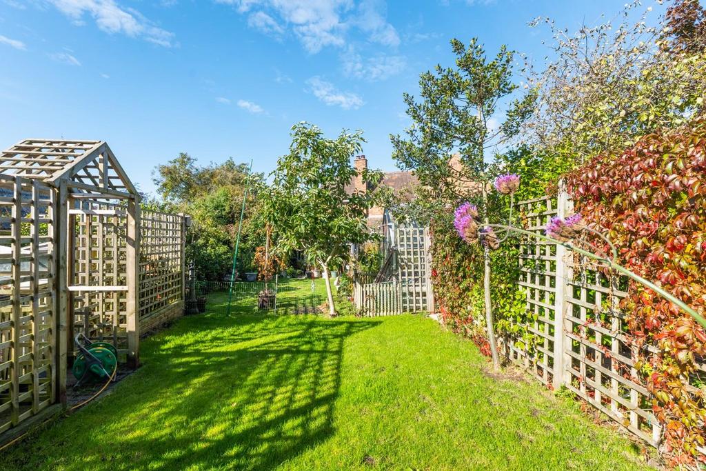 Garden-4.jpg