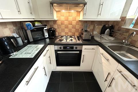2 bedroom semi-detached house for sale, Toronto Avenue, Bispham
