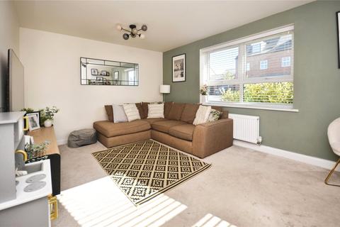 undefined, Grand Junction, Aylesbury HP22
