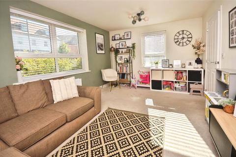 undefined, Grand Junction, Aylesbury HP22