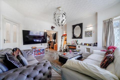 undefined, Blair Avenue, Kingsbury, NW9