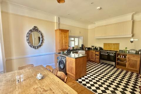 2 bedroom apartment for sale, Vicarage Road, Folkestone CT20