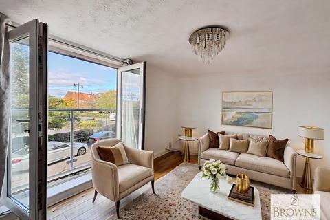 2 bedroom flat for sale, Riverside Court, South Shields