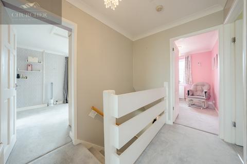 99 Manor Avenue, Burscough, Ormskirk, L40 7TU