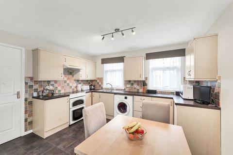 3 bedroom terraced house for sale, Bushmead Road, St. Neots PE19