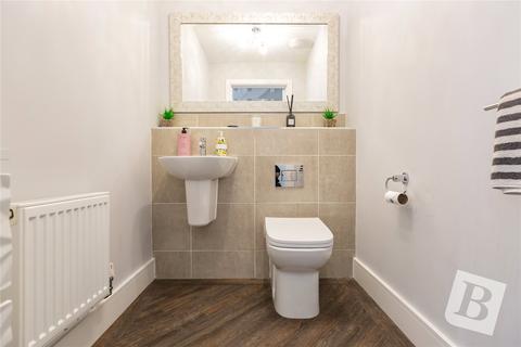 4 bedroom end of terrace house for sale, Braeburn Way, Basildon, Essex, SS14