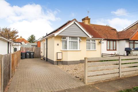 2 bedroom bungalow for sale, Greenhill Gardens, Herne Bay