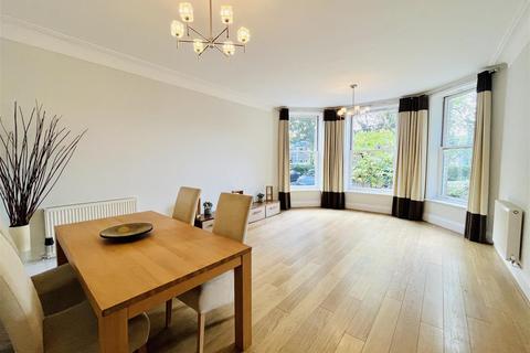 2 bedroom apartment for sale, Cavendish Road, Bowdon, Altrincham