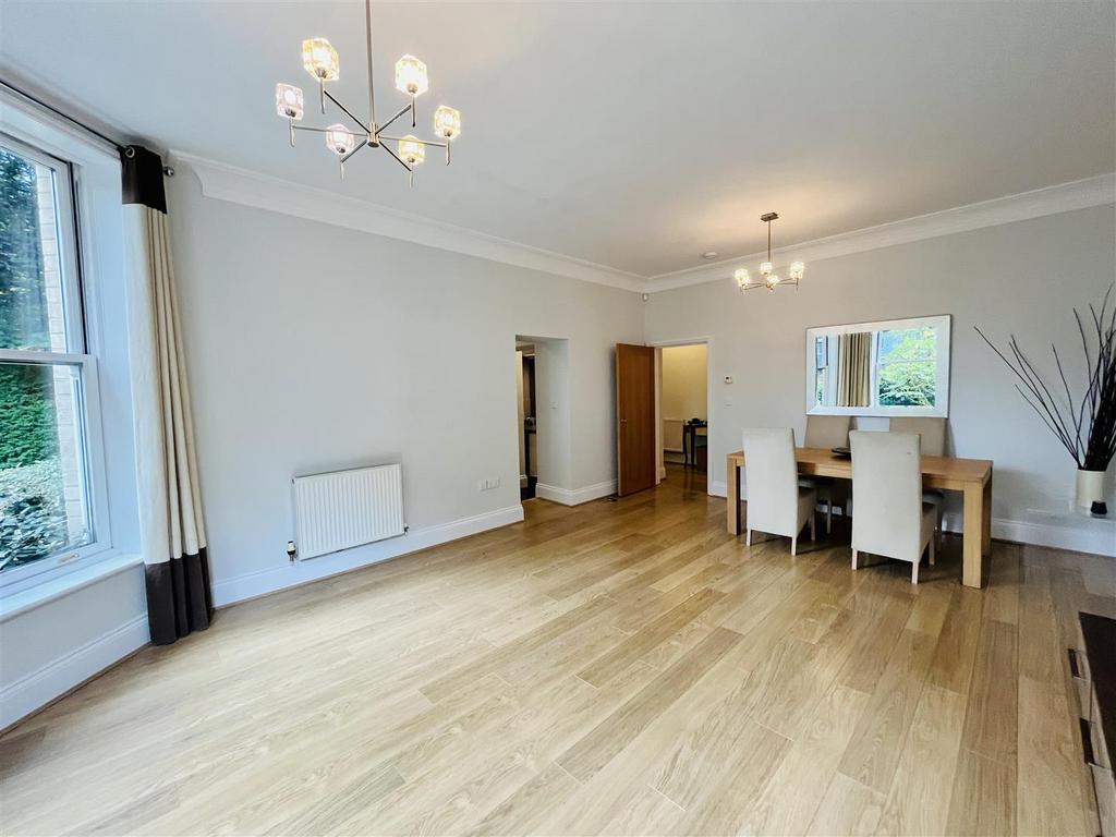 Living & Dining Room