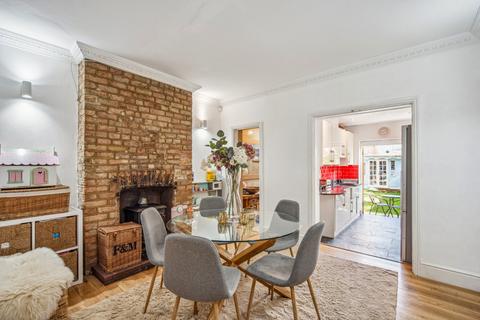 3 bedroom end of terrace house for sale, Sandycombe Road, Kew, Surrey