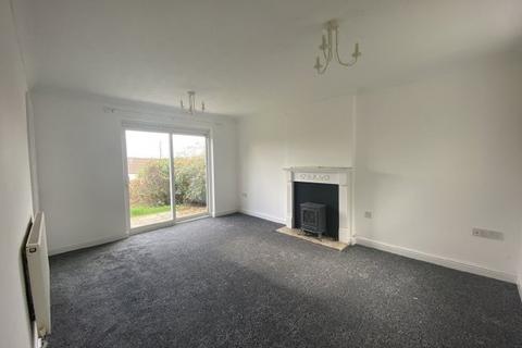 3 bedroom house to rent, Charlestown