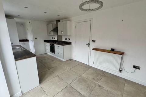 4 bedroom detached house for sale, Balmoral Drive, Grantham, NG31