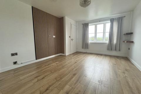 4 bedroom detached house for sale, Balmoral Drive, Grantham, NG31