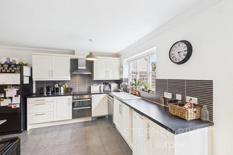 undefined, Elm Drive, Walsham Le Willows IP31