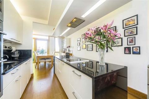 undefined, West Parkside, London SE10