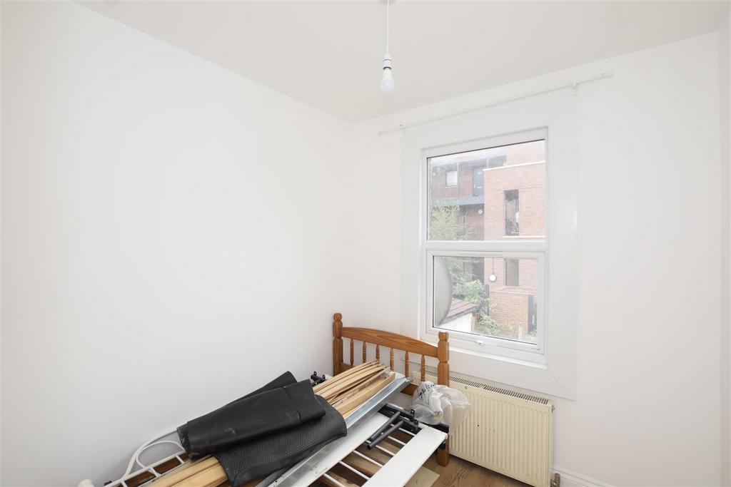 Bedroom 3.jpg