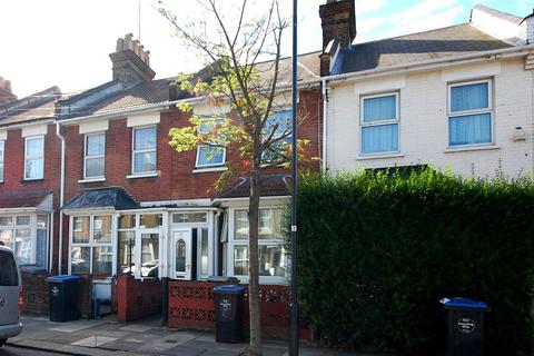 21 Turton Road, Wembley, HA0 2BS