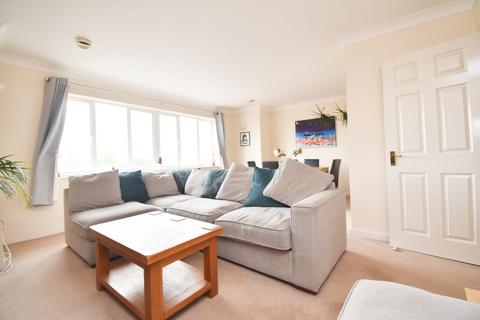 undefined, Church Street, Walton-on-Thames, KT12