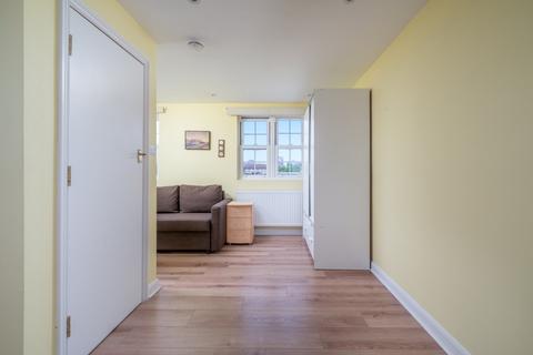undefined, Hesperus Crescent, London