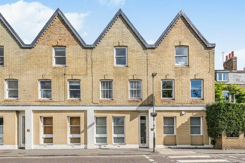 2 bedroom flat for sale, Sheen Lane, East Sheen, London