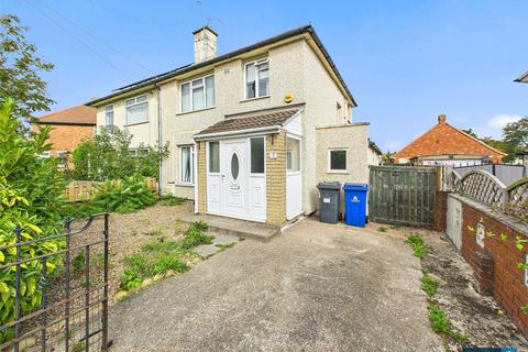 3 bedroom semi-detached house for sale, Livingstone Avenue, Clay Lane, Doncaster, DN2
