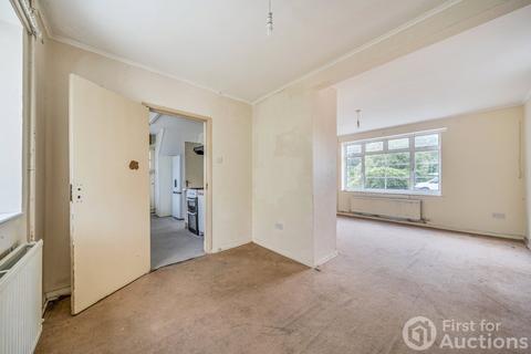 undefined, Gravel Road, Bromley