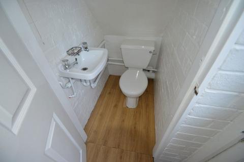 undefined, Lawnswood Road, Wordsley