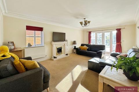 undefined, 32 Castlefields, Rhuddlan, LL18 5RJ