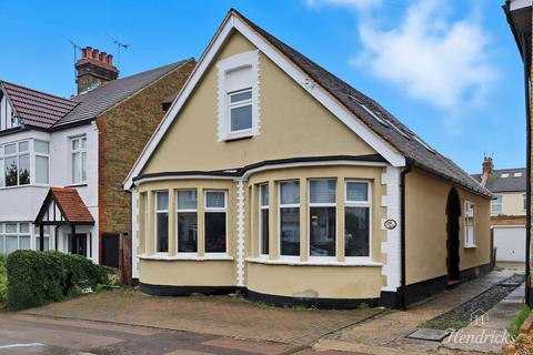 Westbourne Grove, Westcliff-on-sea, SS0 9