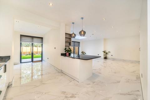 undefined, Poulett Gardens, Twickenham TW1