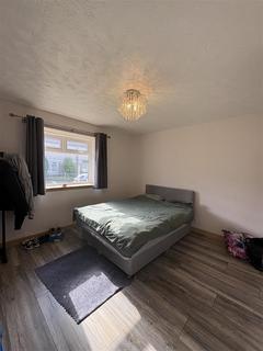 undefined, Woodside Crescent, Newmains