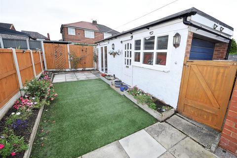 3 bedroom townhouse for sale, 37 Harewood Road, Irlam M44 6DJ