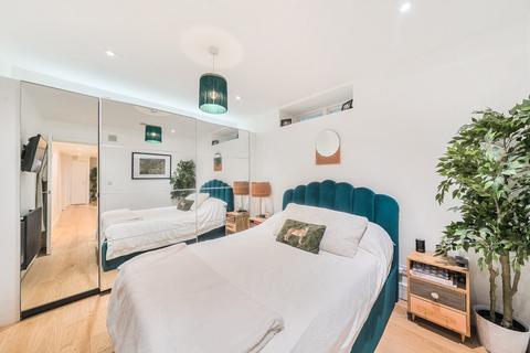 1 bedroom flat for sale, Upper Richmond Road, Putney, London, SW15