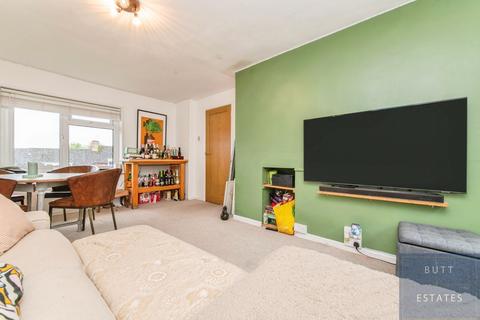 undefined, Exeter EX4