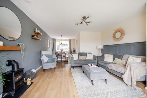 3 bedroom detached house for sale, Myrtle Drive, Welshpool