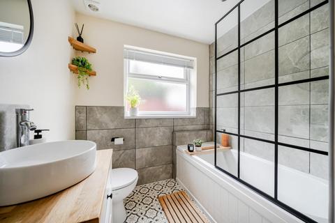 3 bedroom detached house for sale, Myrtle Drive, Welshpool