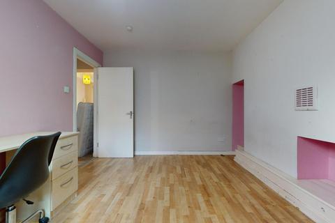 undefined, Kings Cross, London NW1