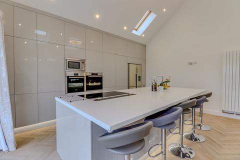 6 bedroom detached house for sale, Hinckley Road, Leicester Forest East, LE3