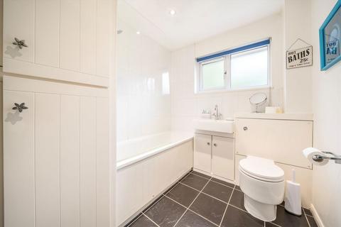 41 Braganza Street, London, SE17 3RD