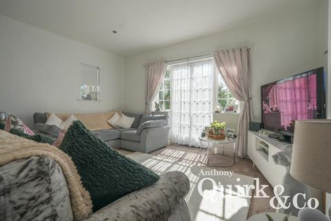 undefined, Canvey Road, Canvey Island, SS8