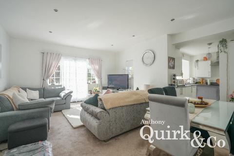 undefined, Canvey Road, Canvey Island, SS8