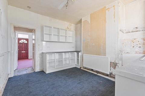 2 bedroom terraced house for sale, Gordon Street, Agbrigg, WF1
