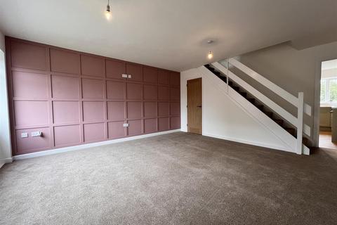 3 bedroom end of terrace house for sale, Hinton Road, Carisbrooke