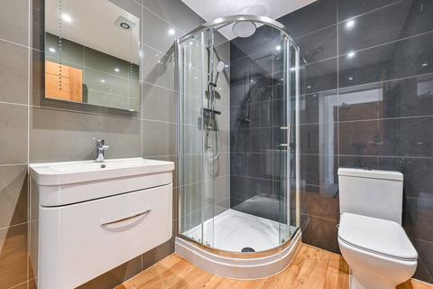 1 bedroom flat to rent, Camden High Street, Camden Town, London, NW1