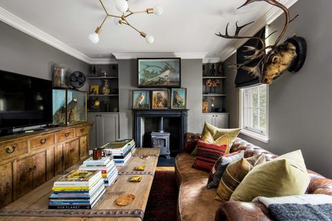 undefined, Paradise Row, London, E2